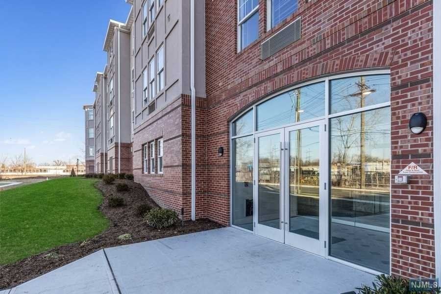 Exterior | The Grande Saddle Brook, click for more information
