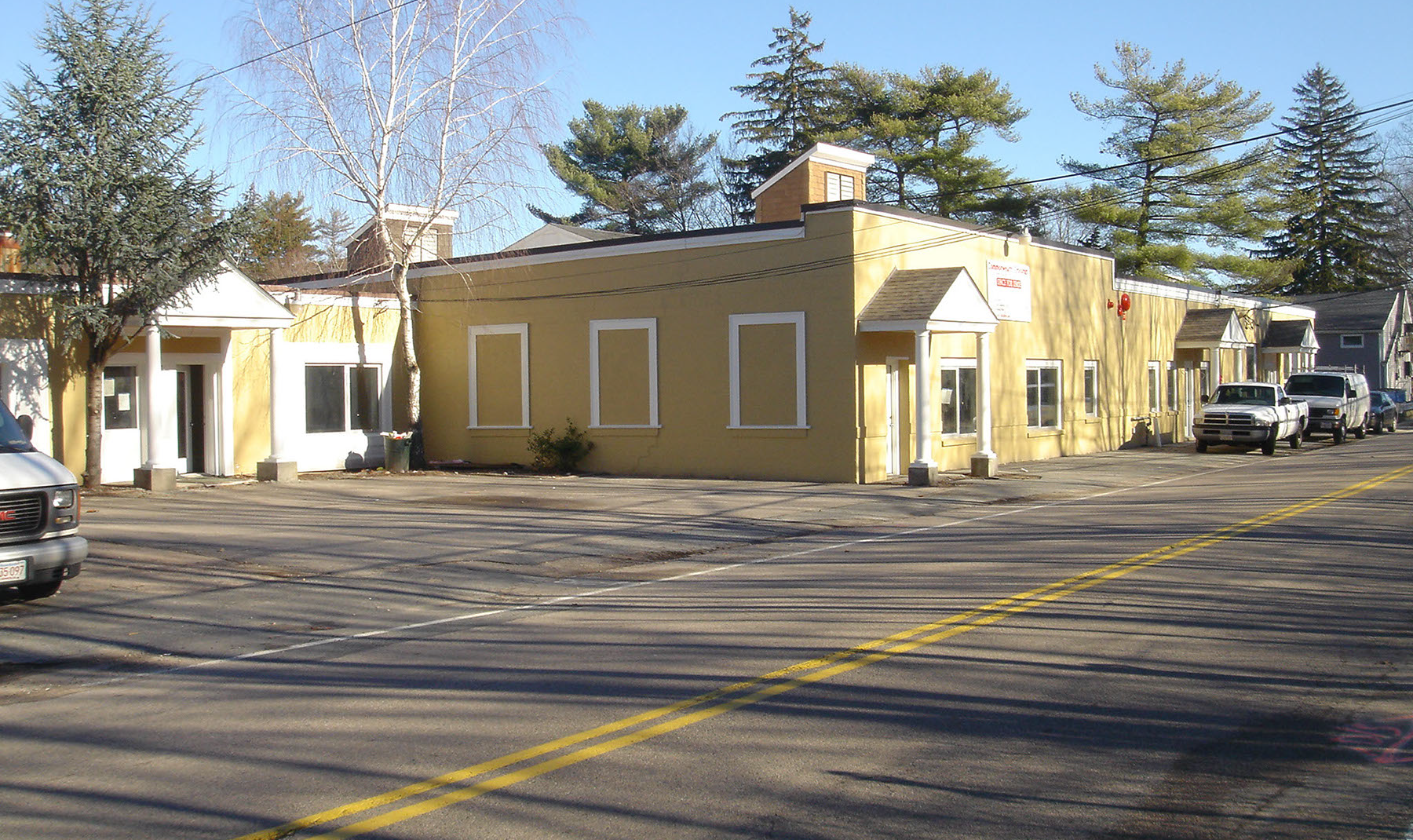 42 COMMONWEALTH AVENUE