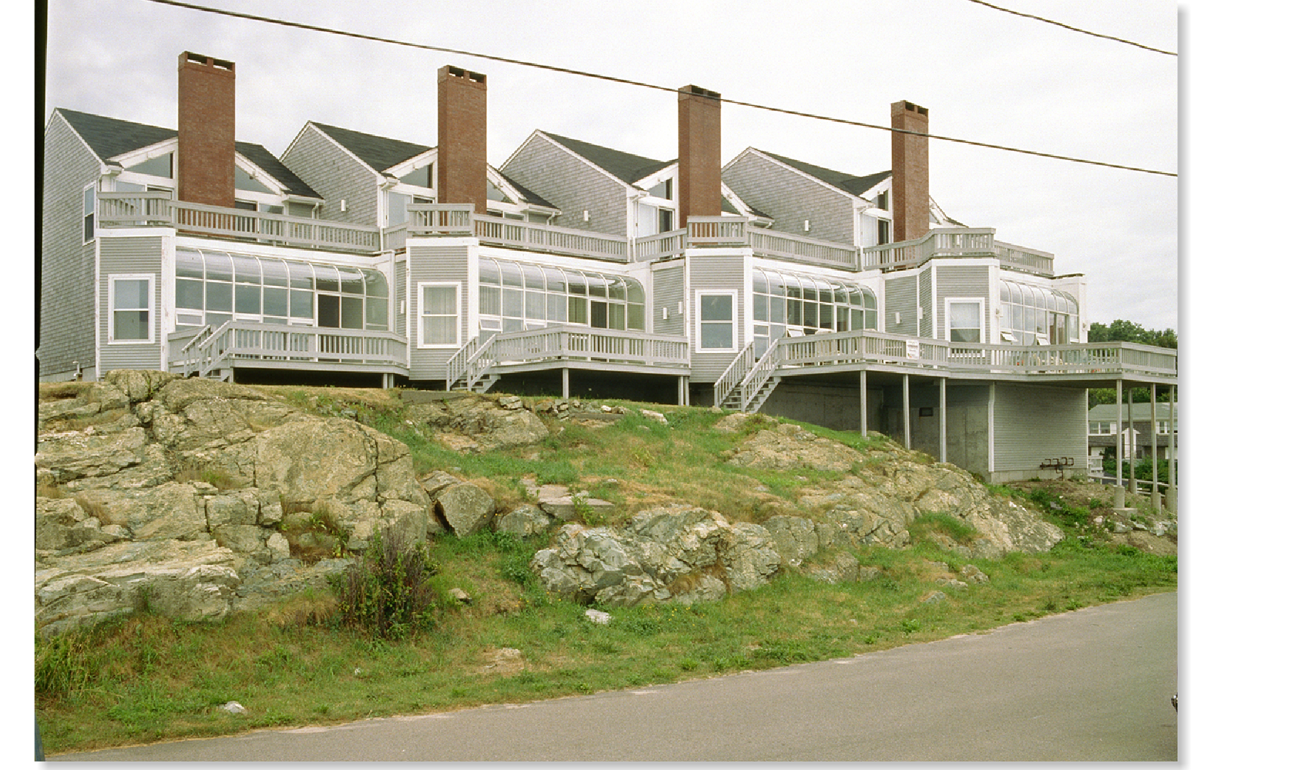 46 VALLEY BEACH AVENUE