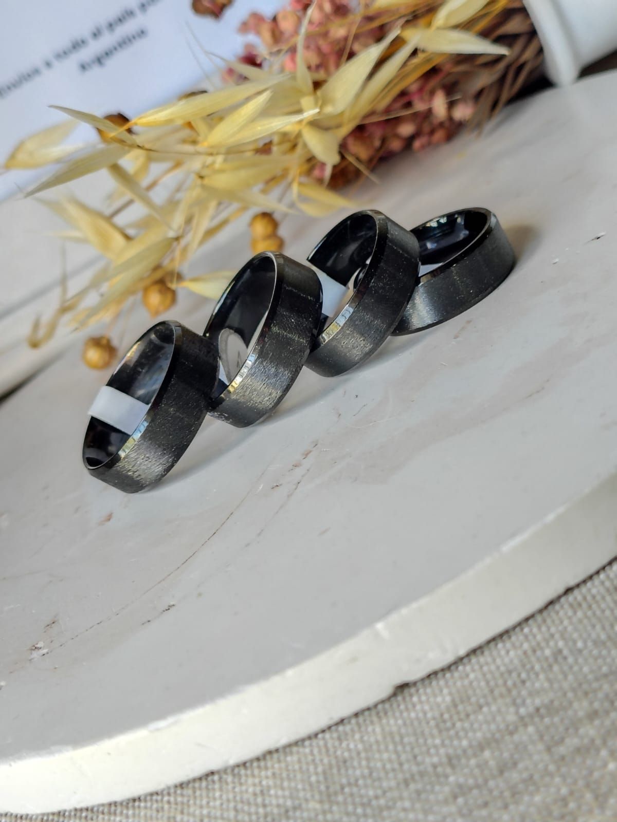 Anillo esmaltado negro