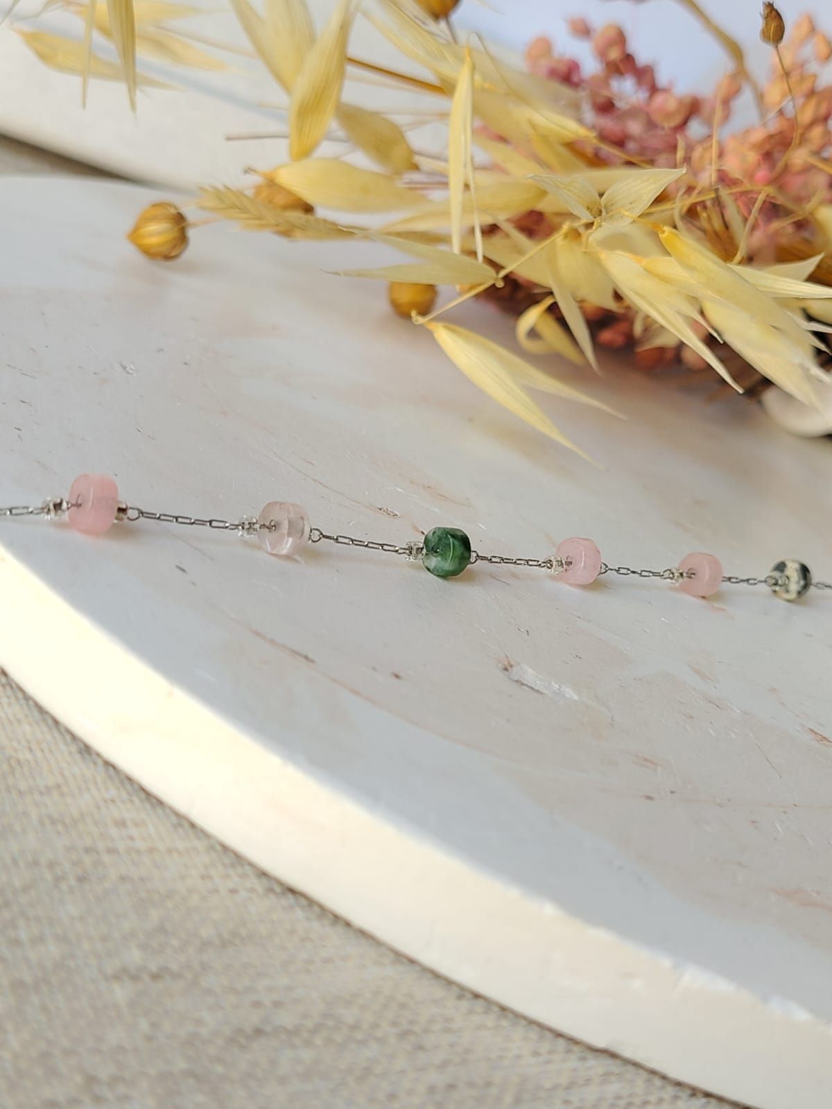 Tobillera con piedritas