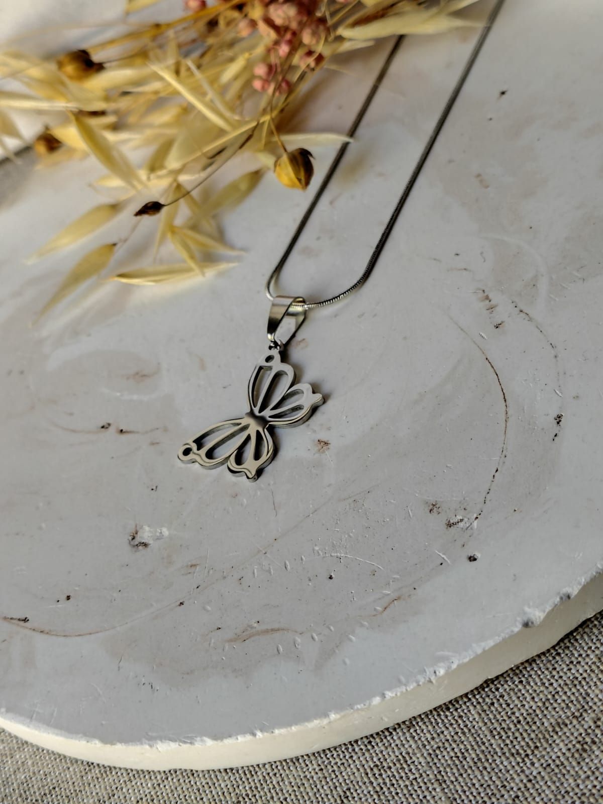 Colgante MRIPOSA CALADA 2