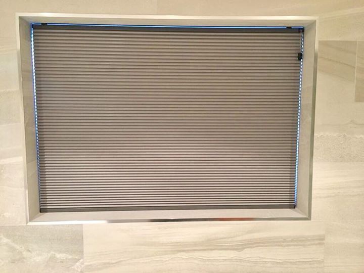 Double layer pleated blind-energy saving blind