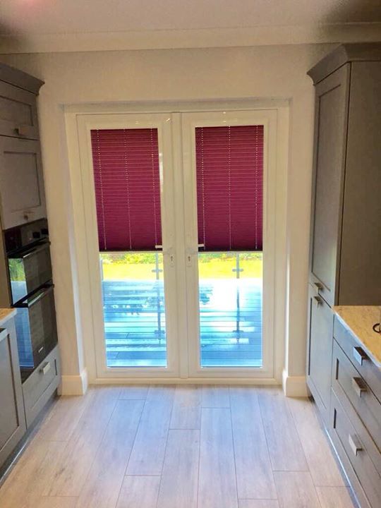 Pleated perfect fit blind