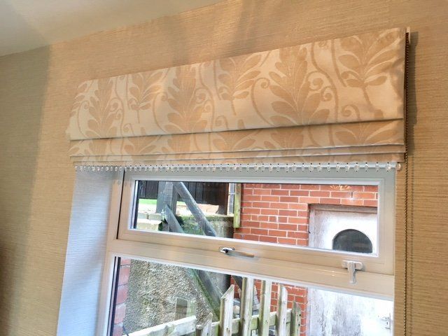 Roman blind with crystal trim