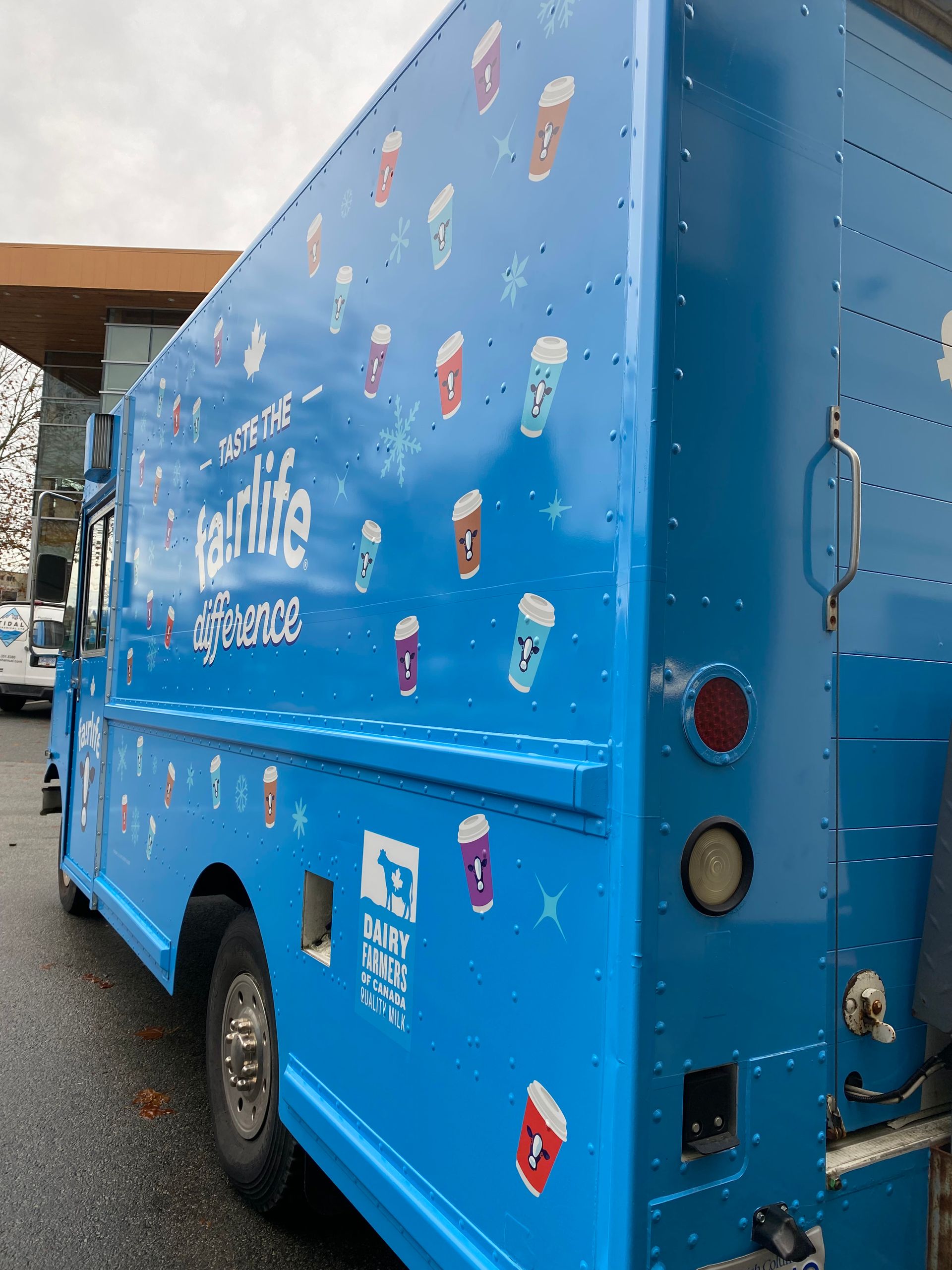 A blue fairlife food truck.