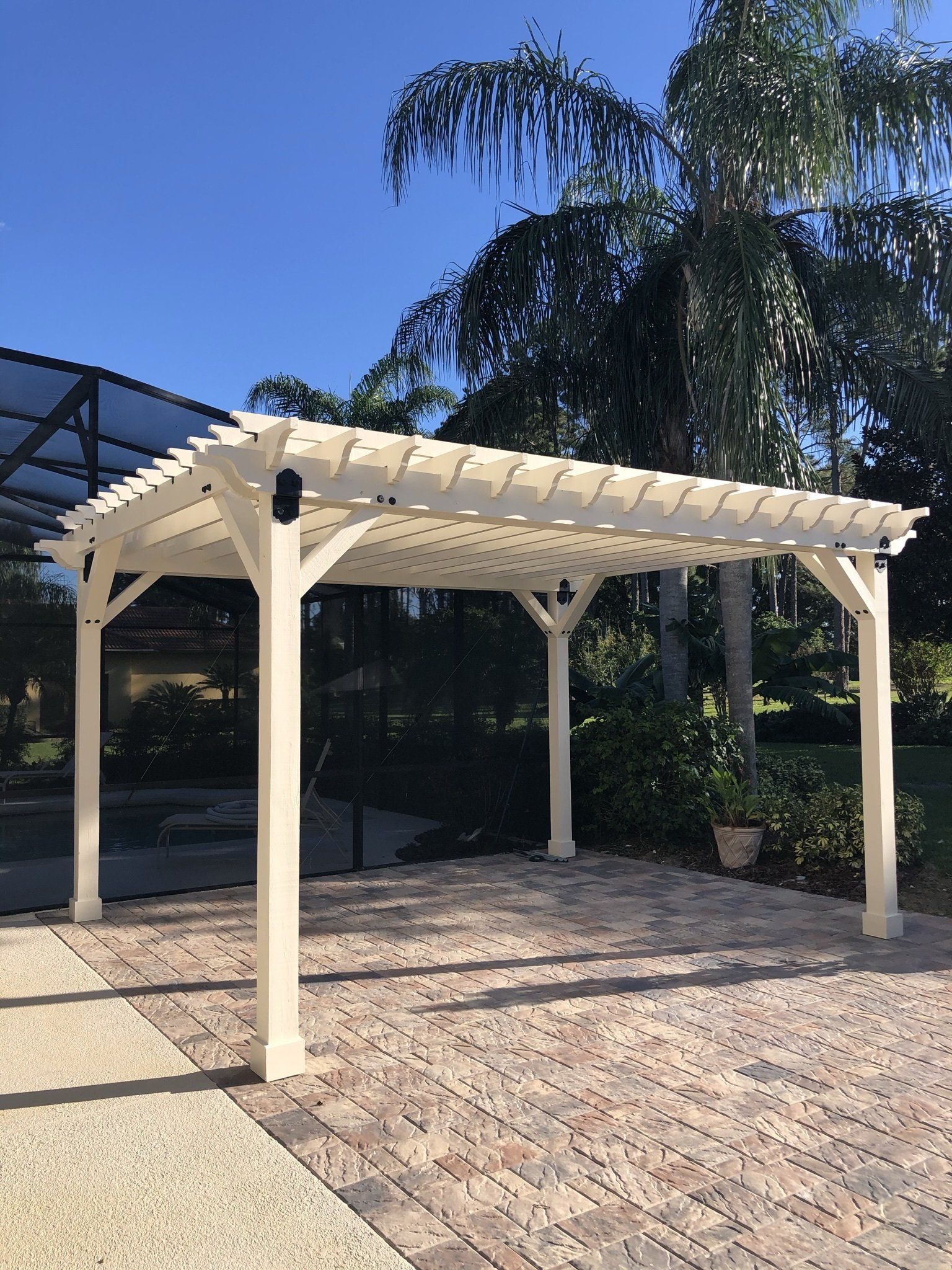 Top Pergola Builder in Orlando, FL