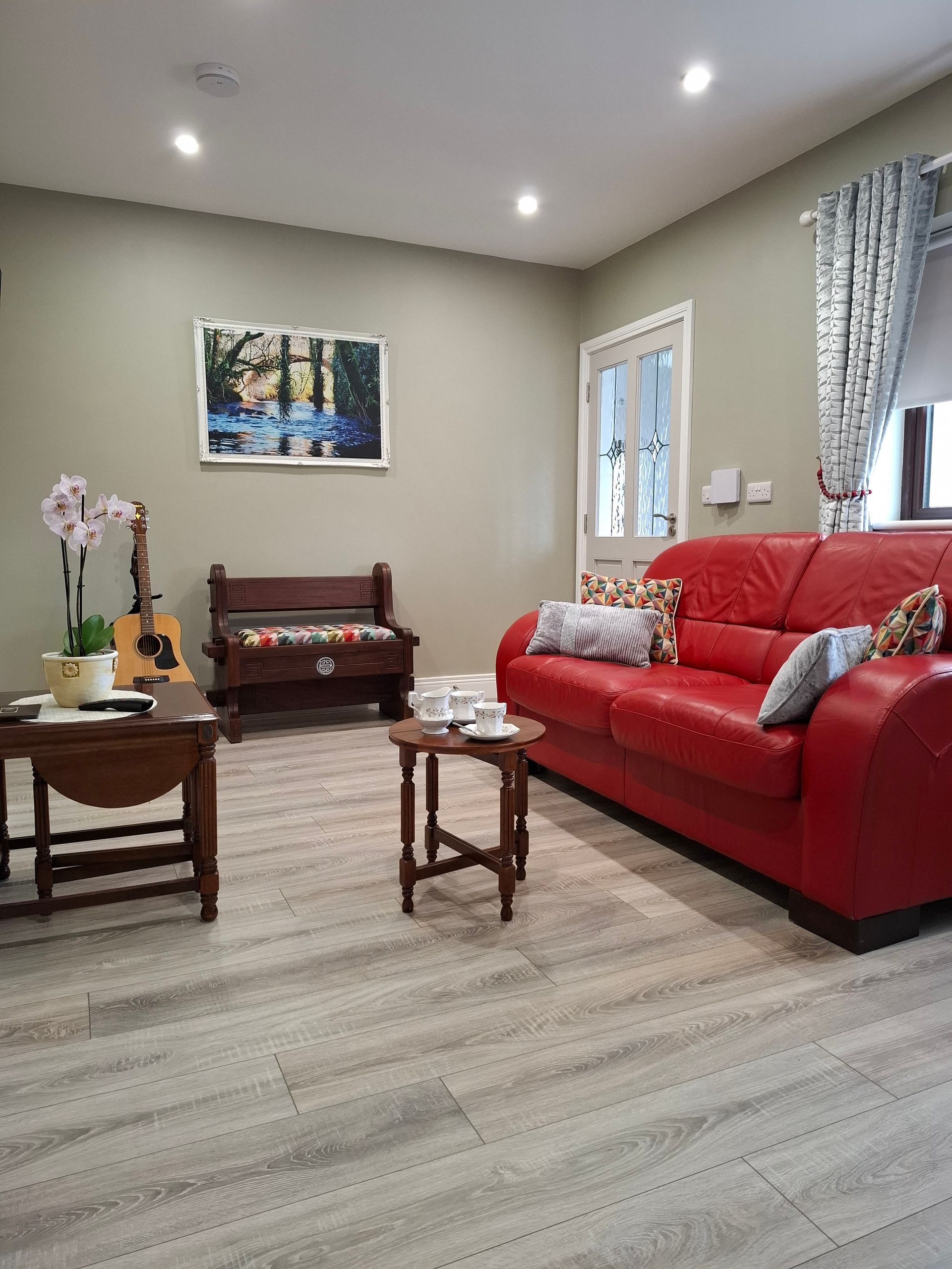Coaches Corner Living Room
