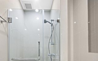 Residential Custom Shower Enclosure — Glass Shower Door in Gig Harbor, WA