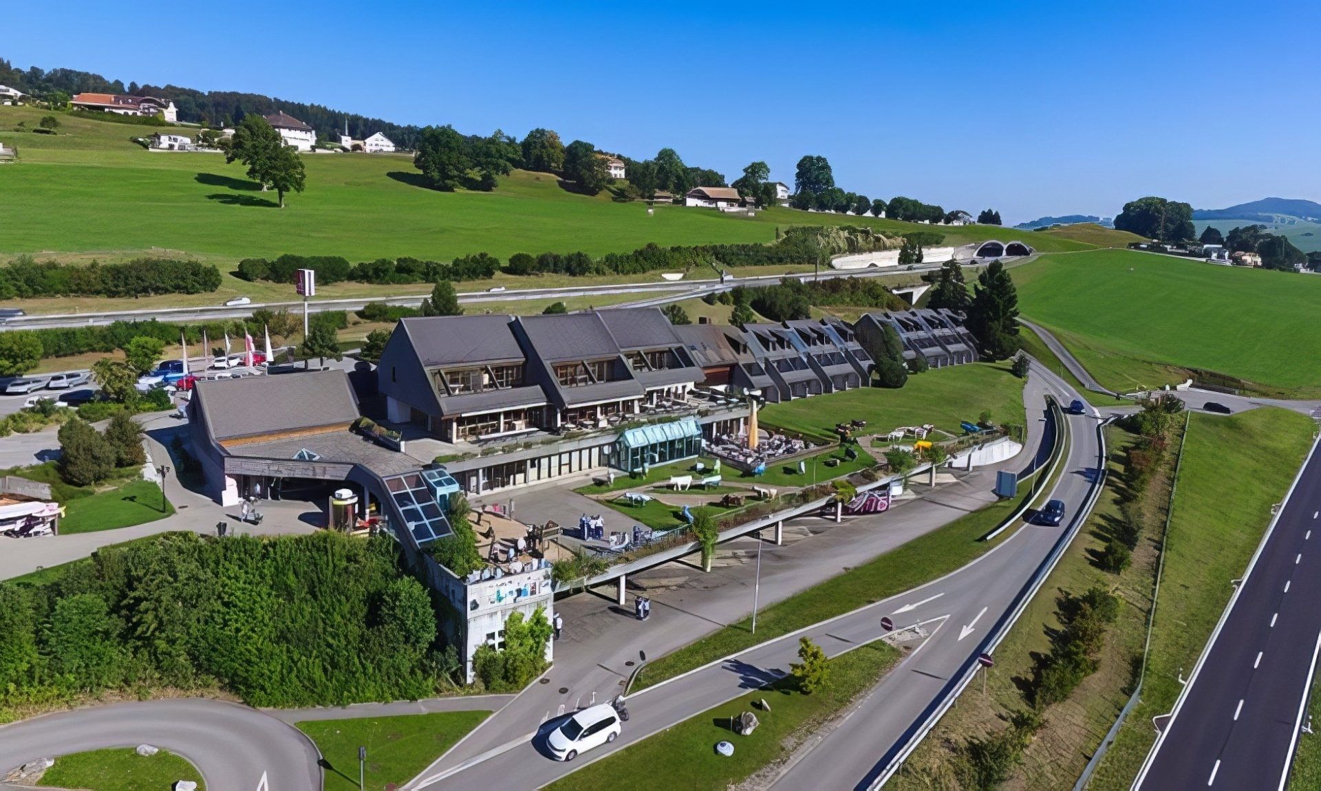 Raststätte Gruyére Aussenansicht Motel