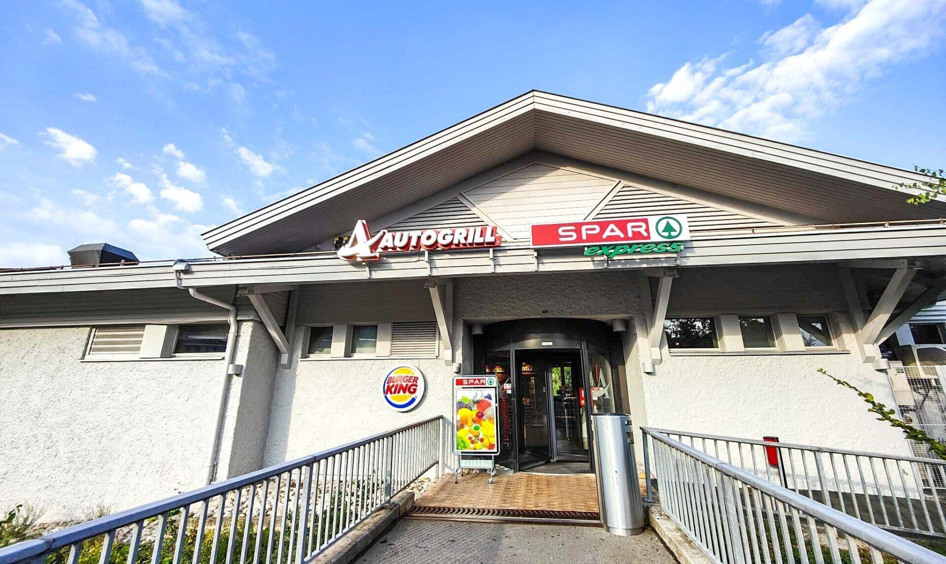 Raststätte Lavaux Eingang