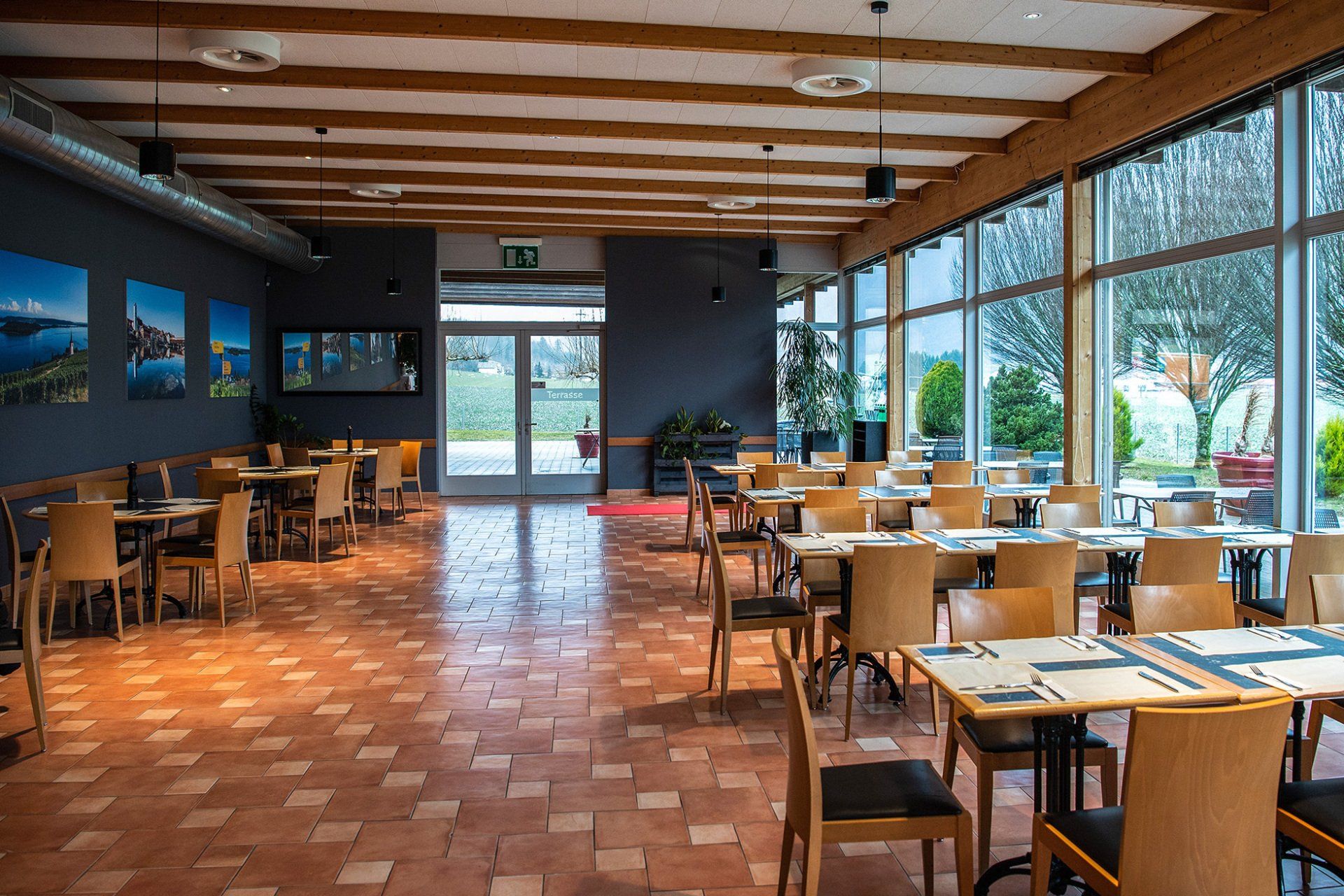 Raststätte Pieterlen Restaurant