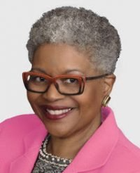 Zoila Airall headshot