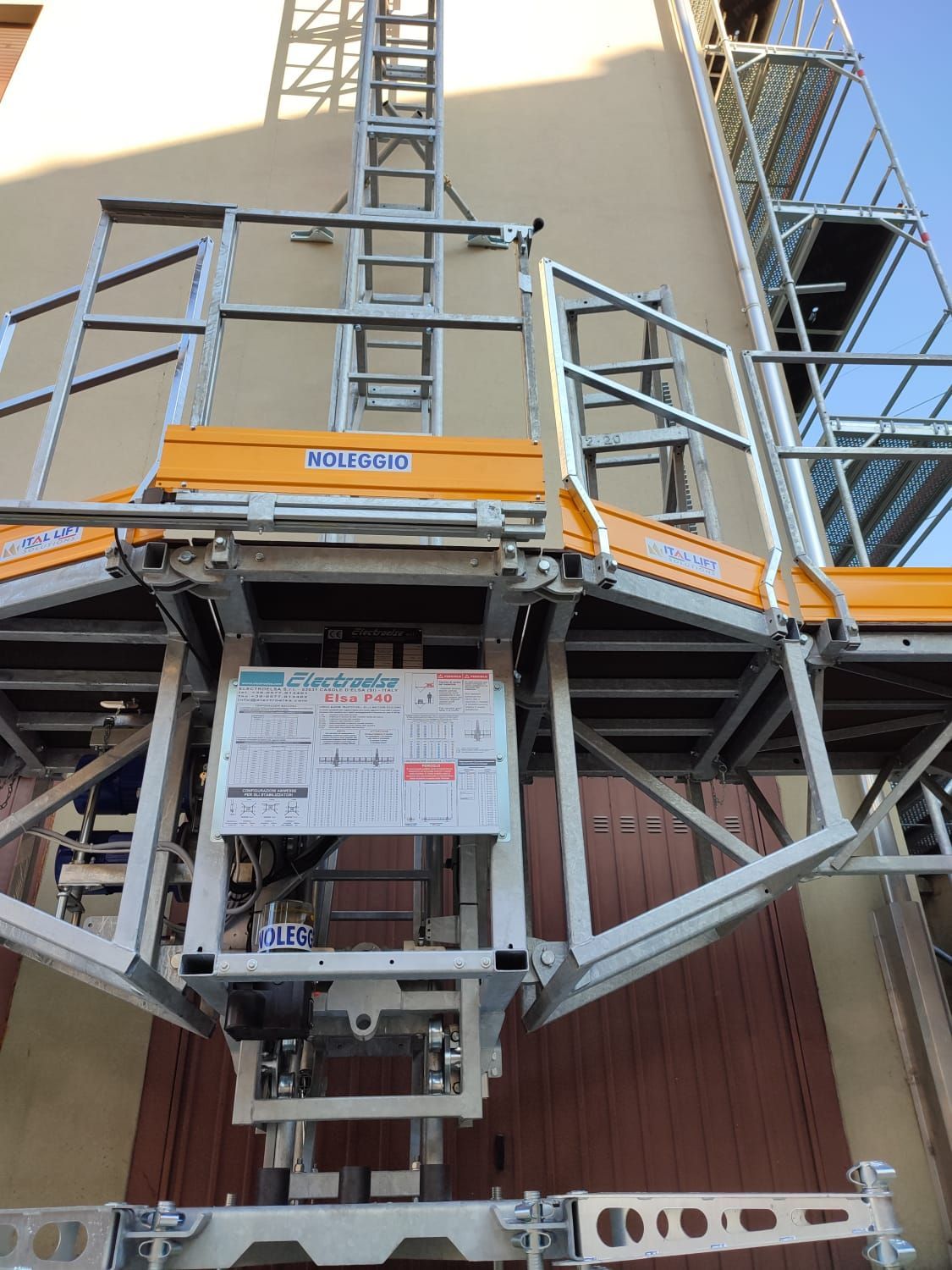 noleggio di ponteggi mobili con Ital Lift Solutions