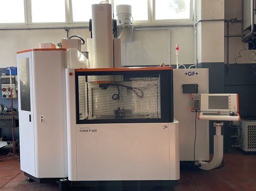 officina per creazione stampi per industrie