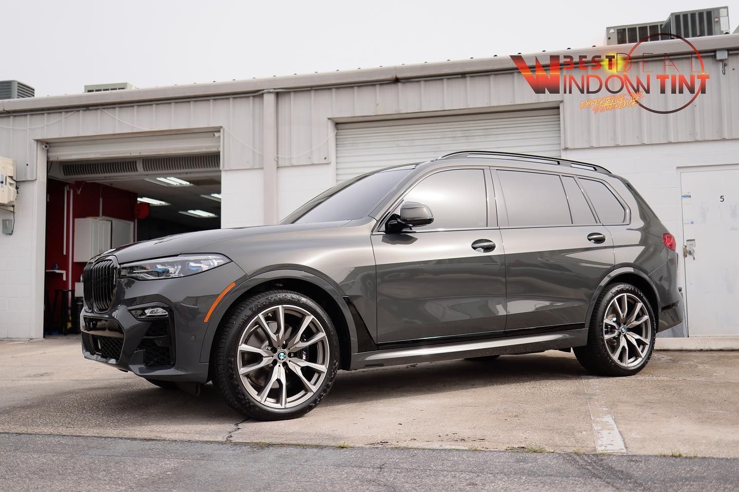 2022 BMW X7 M50i