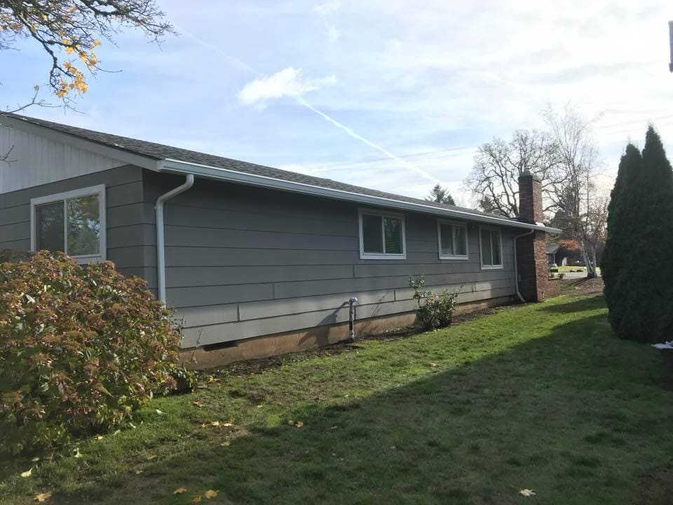 Gutter Installation — Small House in Newberg, OR
