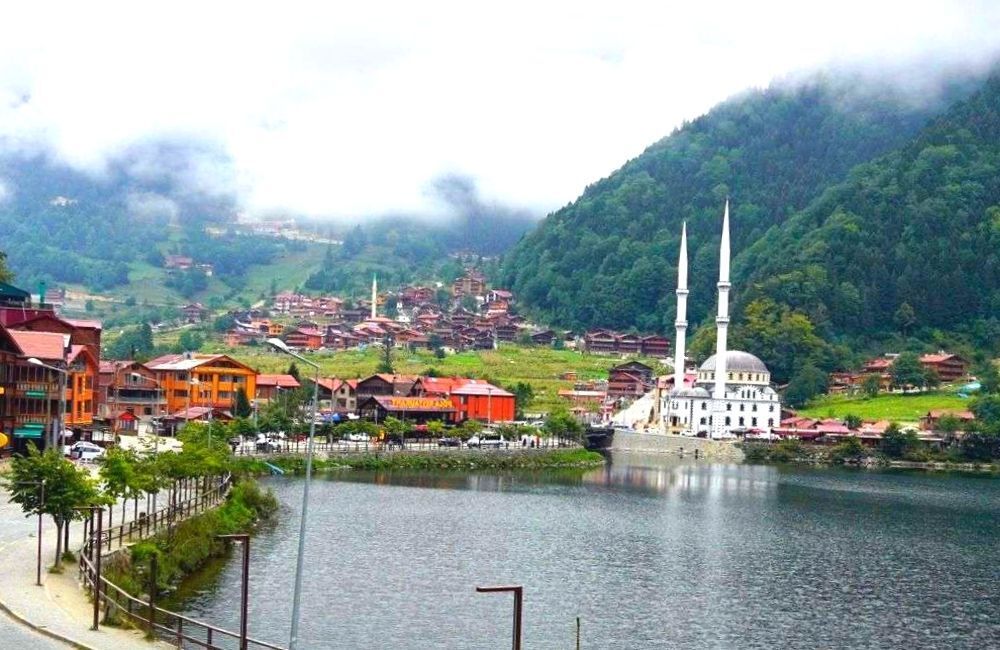 uzungöl turları, günübirlik uzungöl turu, uzungöl yaylası günübirlik turlar, trabzon çıkışlı günübirlik uzungöl turu