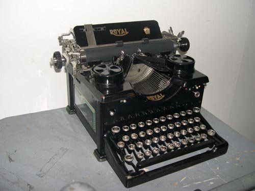Royal Typewriter - Charlottesville, VA - Charlottesville Office Machine CO