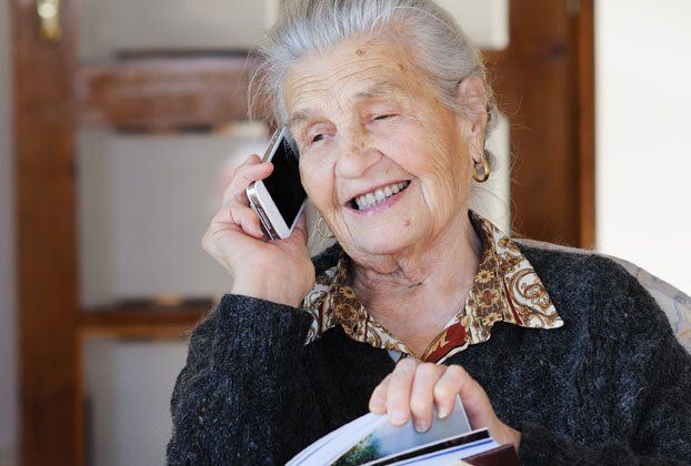 Senior Telephone Assurance - Tips for Family Caretakers by Senior-Meals.org