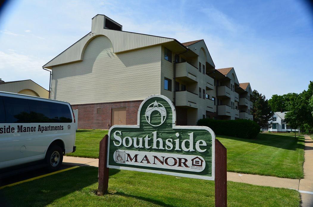 Southside Manor Apartments