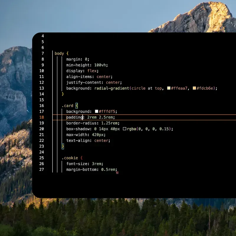 Codeausschnitt mit CSS-Styling für ein Kartendesign mit dunklem Hintergrund, Innenabstand und abgerundeten Ecken, das über eine Berglandschaft gelegt ist.