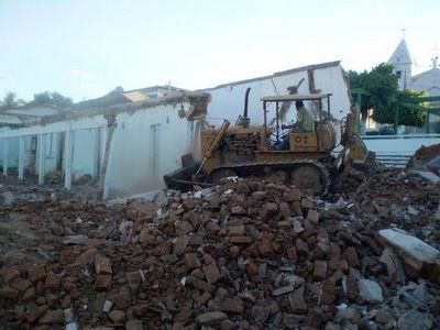 Serviço de Demolição Industrial - Demolidora Dias