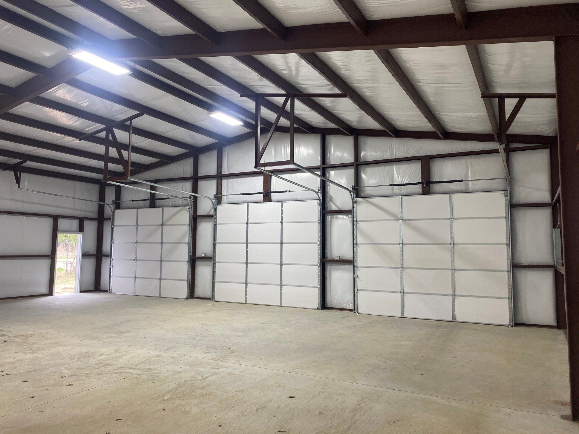 custom metal building installation 1