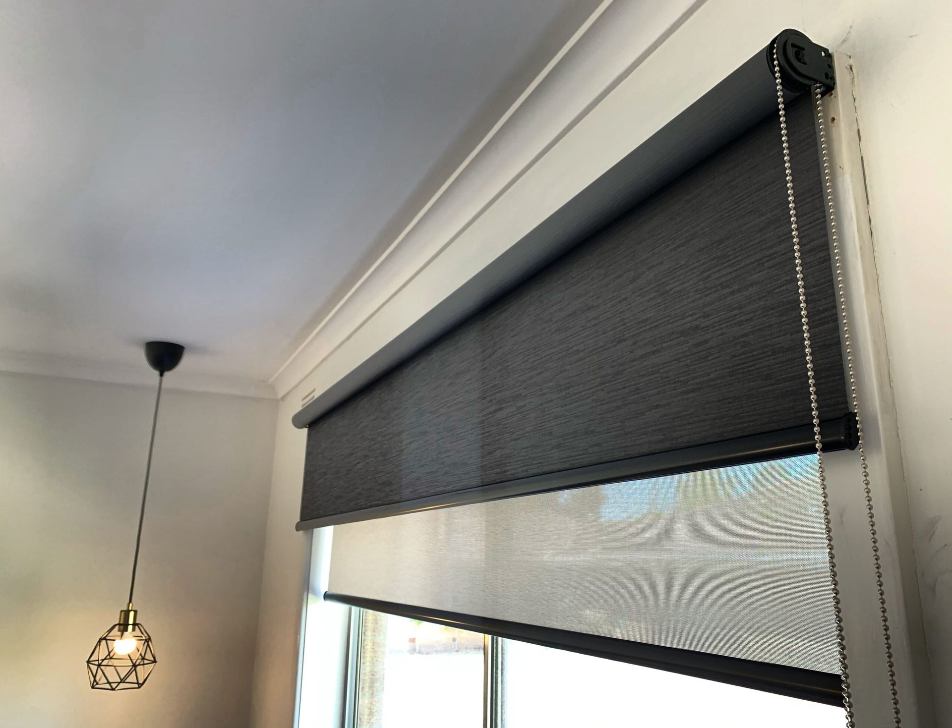 What Are Dual Shades or Day/Night Blinds?