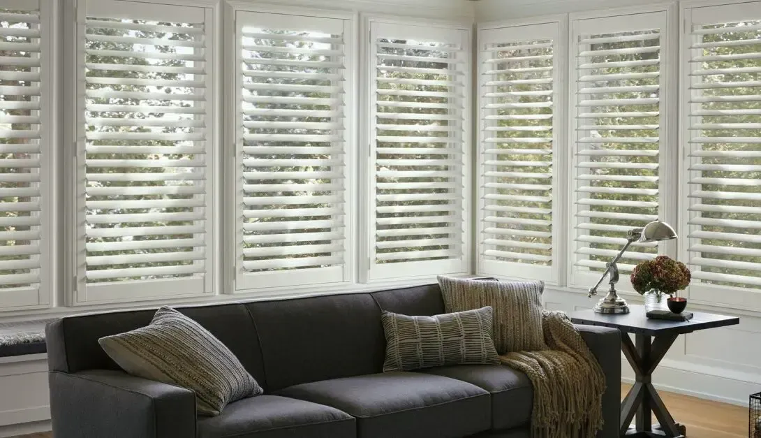 Why Oro Valley Homes Need Specialized Blinds