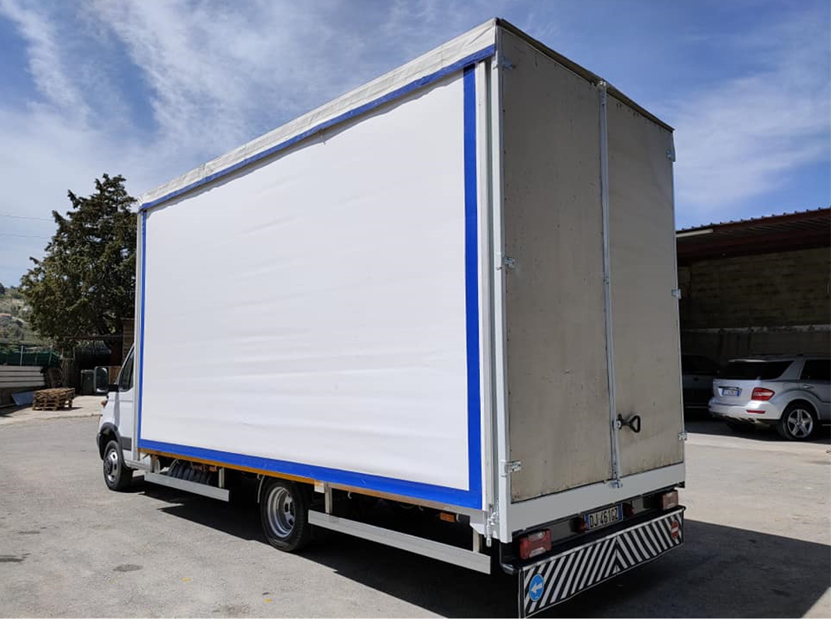 ALLESTIMENTI VEICOLI INDUSTRIALI ESPOSTO