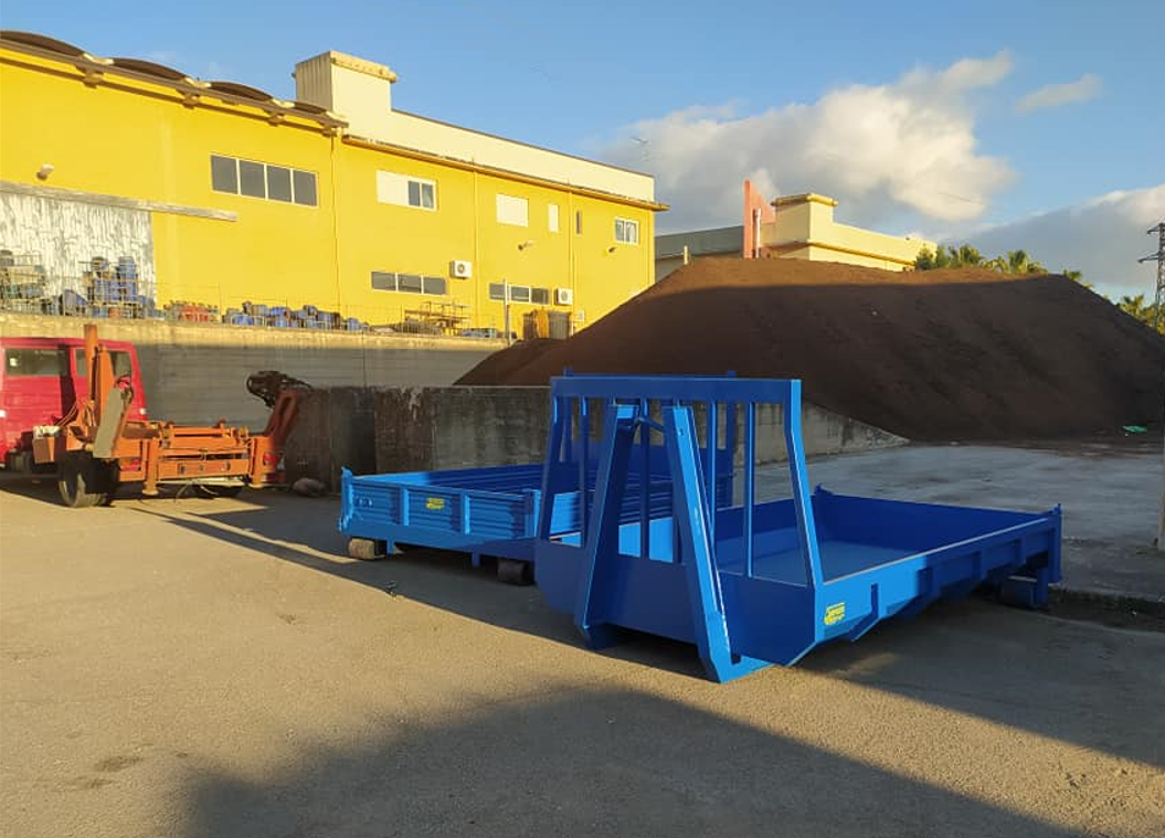 ALLESTIMENTI VEICOLI INDUSTRIALI ESPOSTO