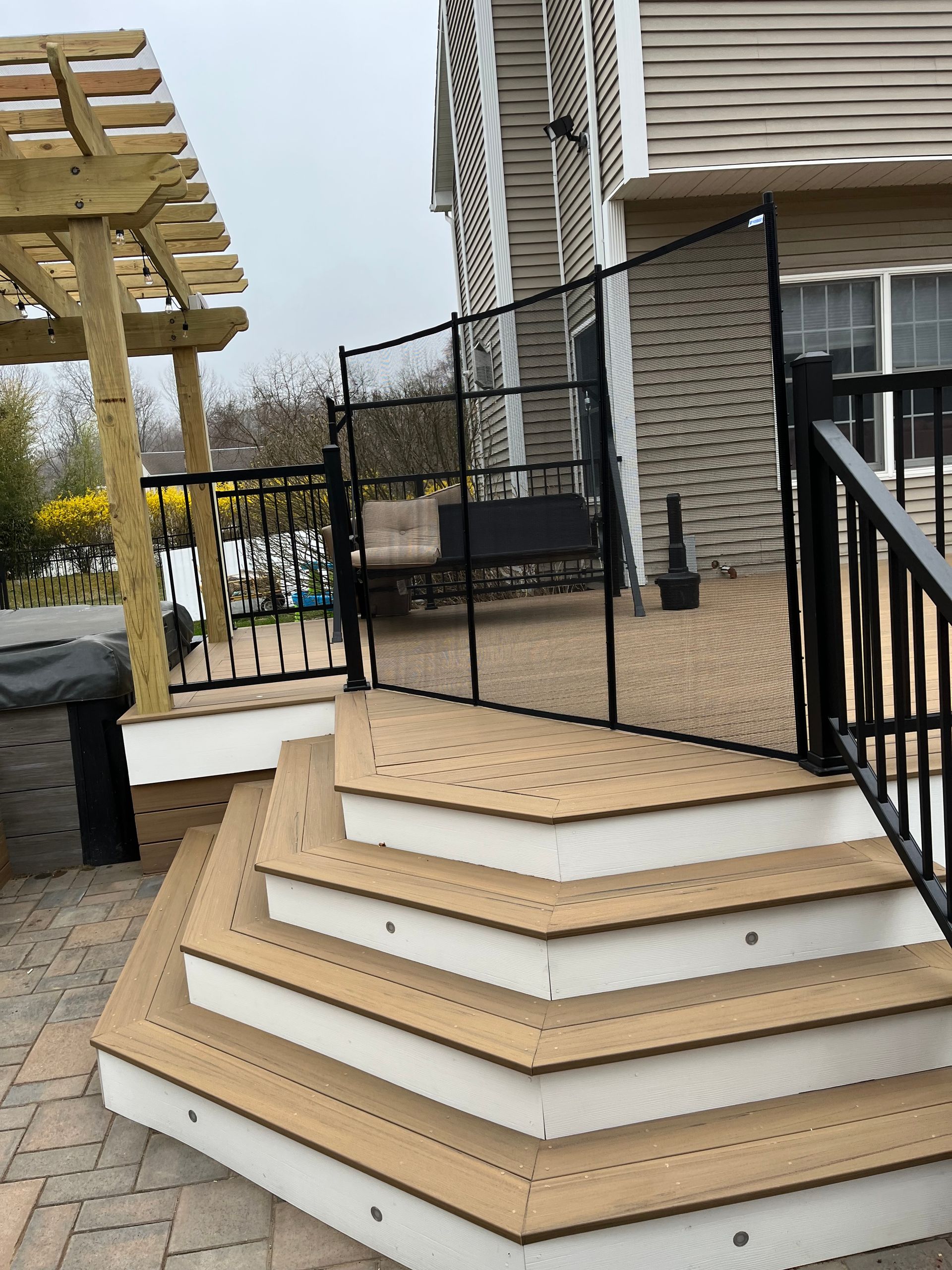 Commercial Decks in New City, NY