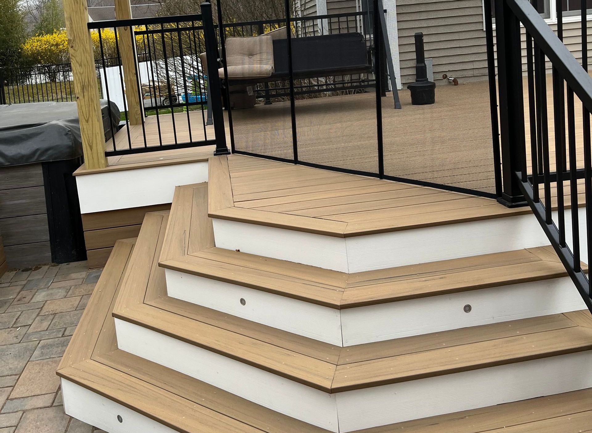 Commercial Decks in New City, NY