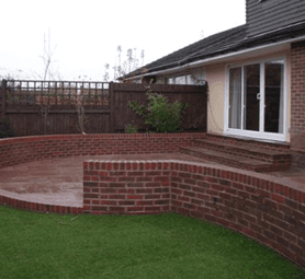 patio  brickwork