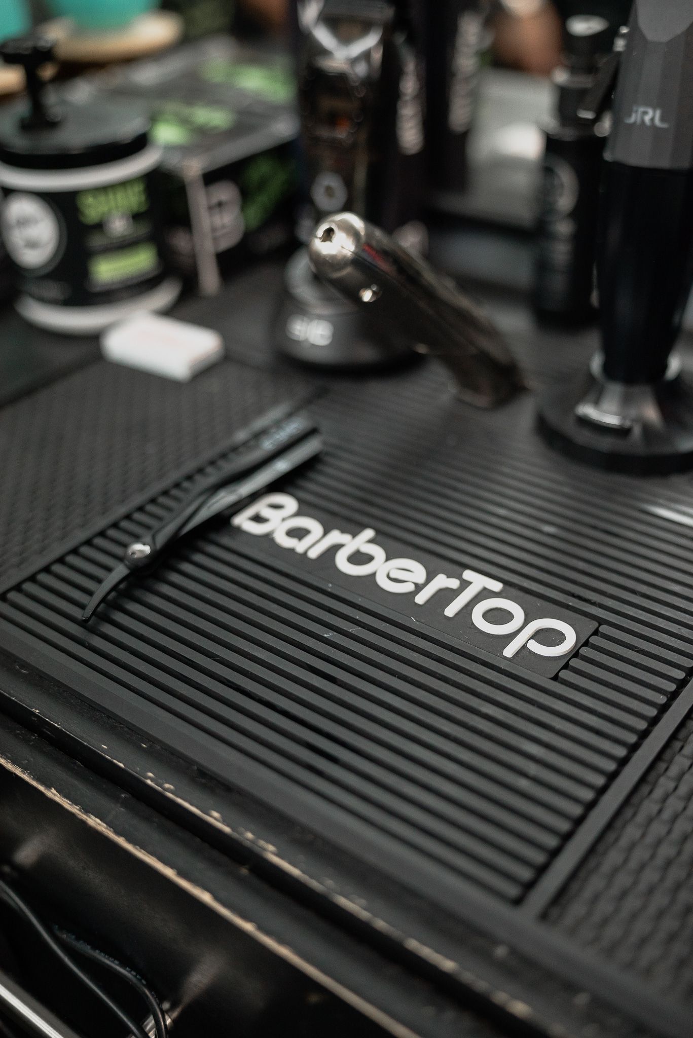 THE STUDIO BARBER SHOP 