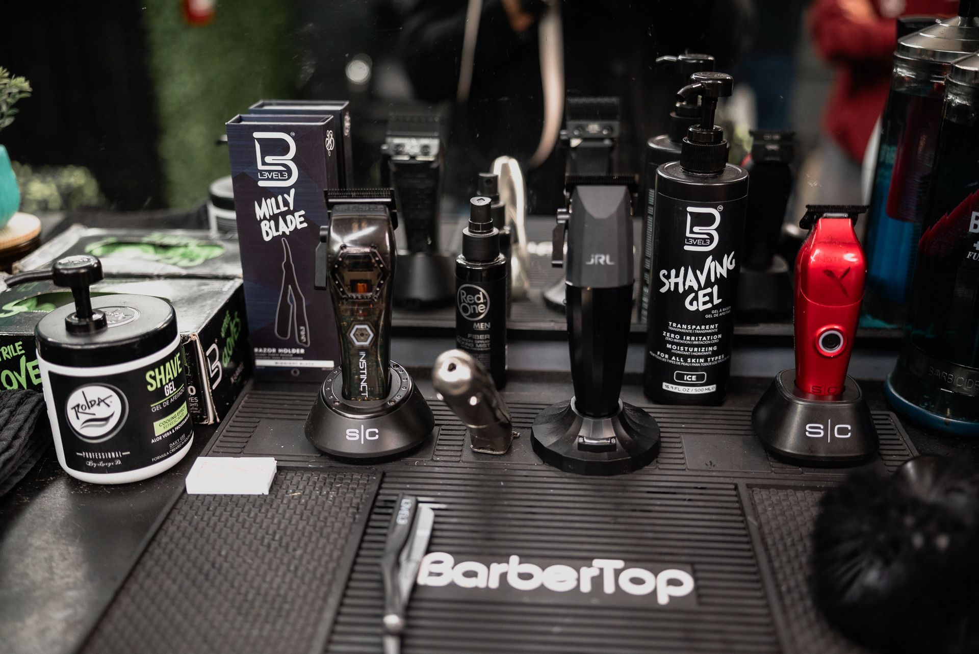 THE STUDIO BARBER SHOP 