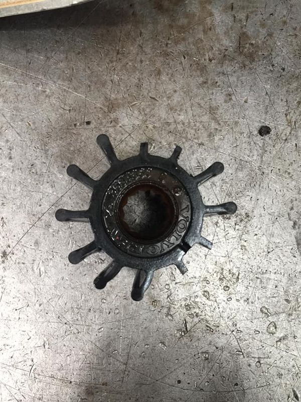 Broken Volvo Impeller Kit Sierra — TeeJay Mechanical Repairs In Beard, ACT