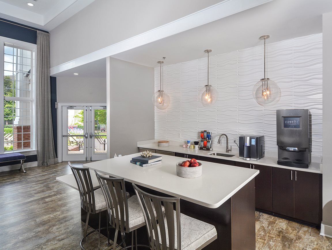 Amenities Apartments for Rent in Springfield, VA