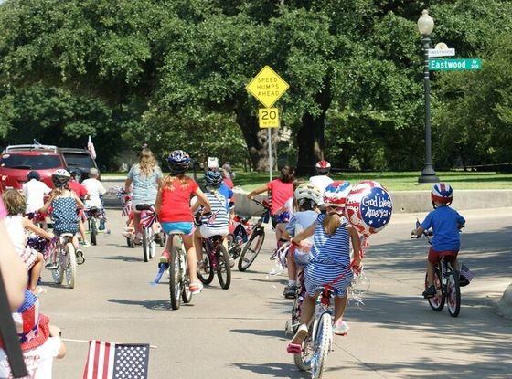 Crestwood neighborhood parade with kids on bikes