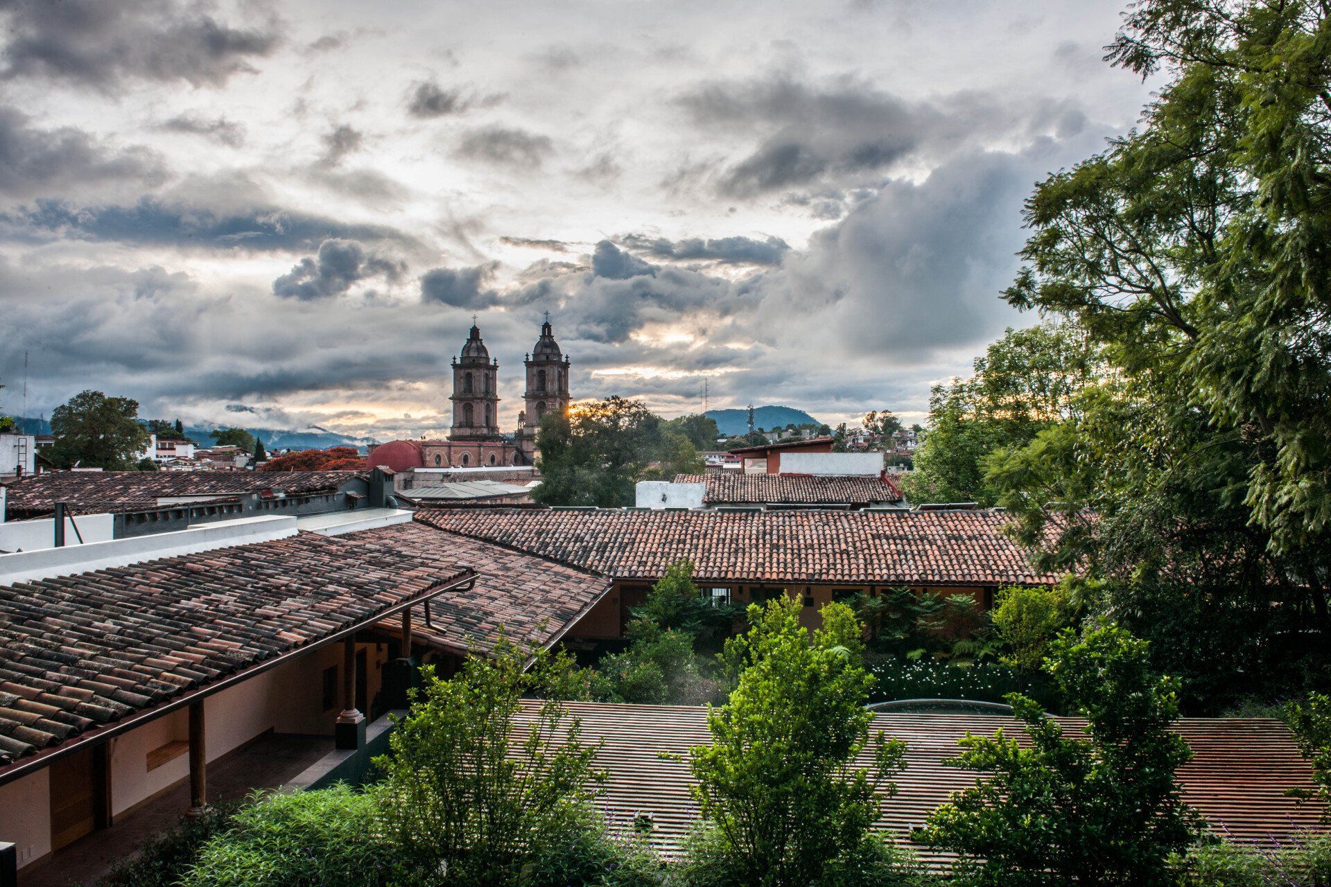 hotel en el centro de valle de bravo