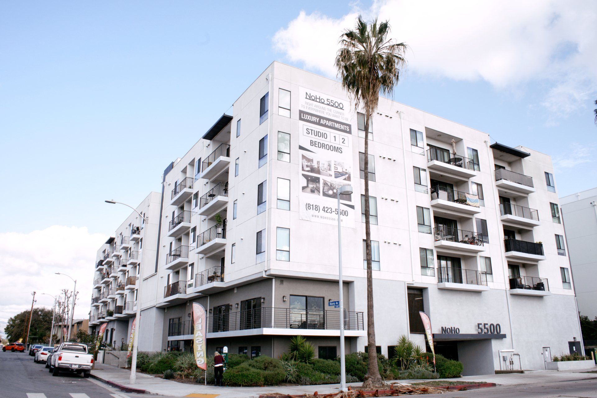 NoHo 5500 Photo Gallery