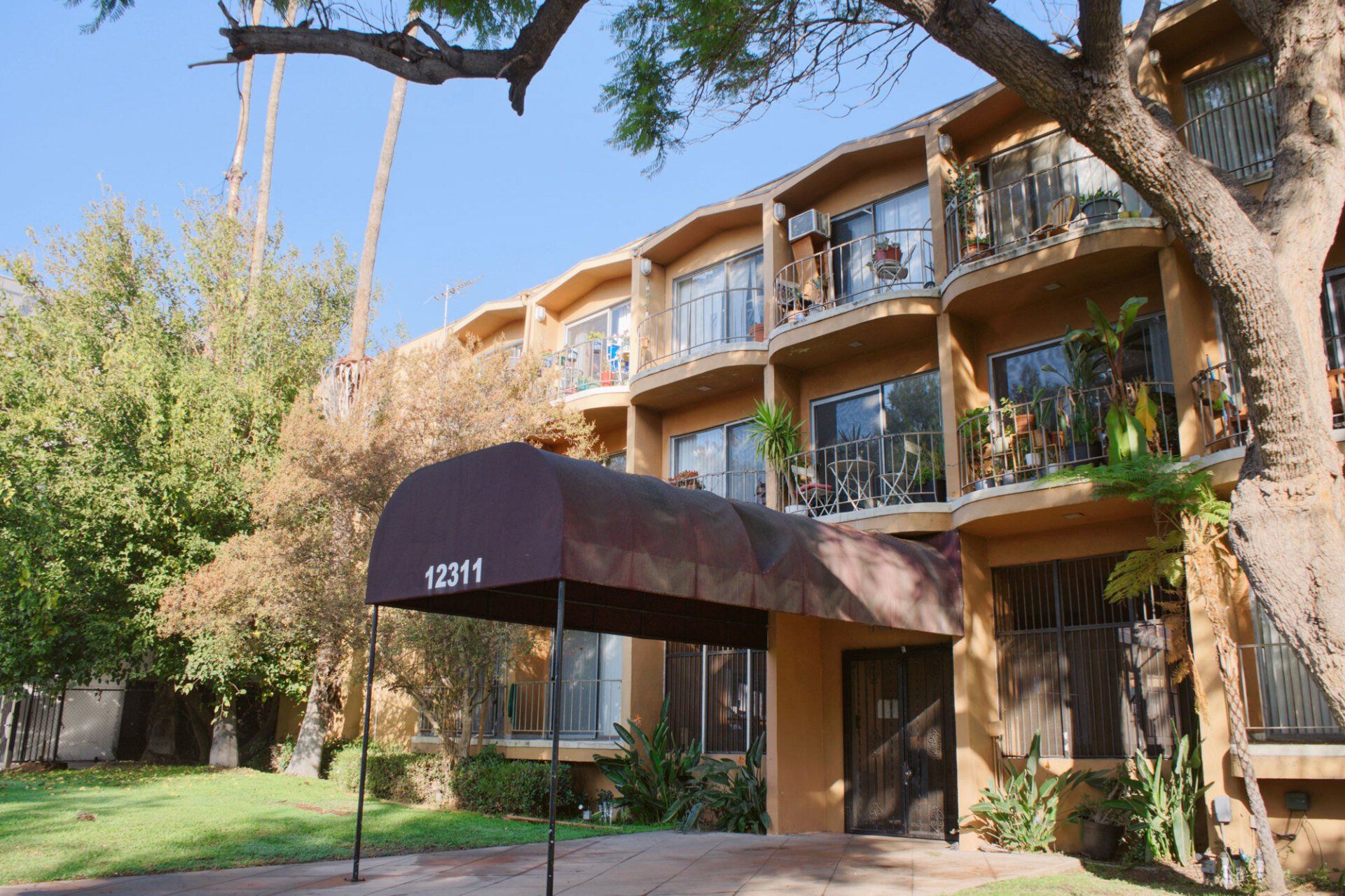 Premier Apartments Photo Gallery