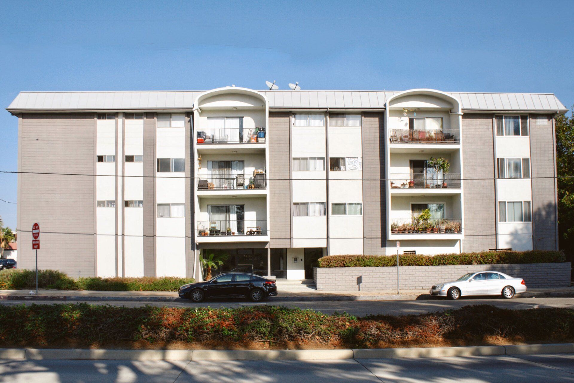 Premier Apartments Photo Gallery