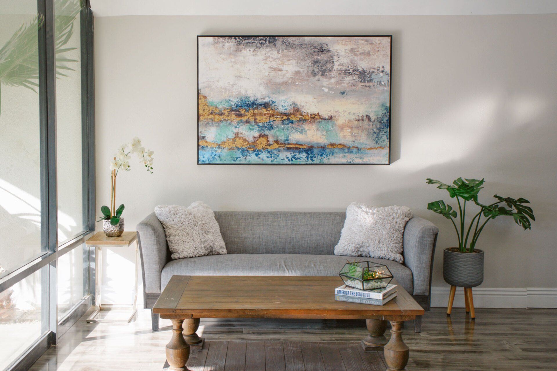 Premier Apartments Photo Gallery