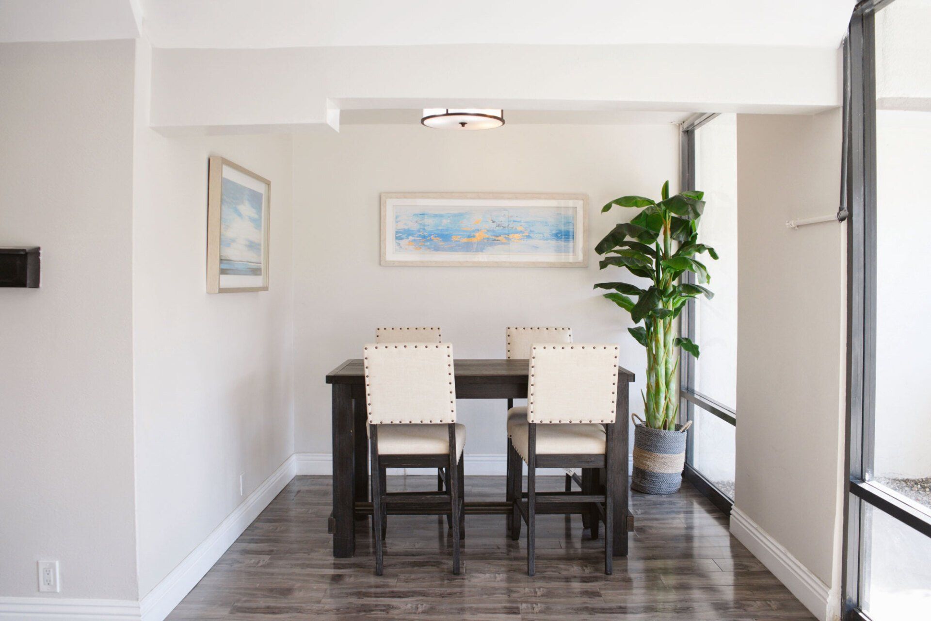Premier Apartments Photo Gallery