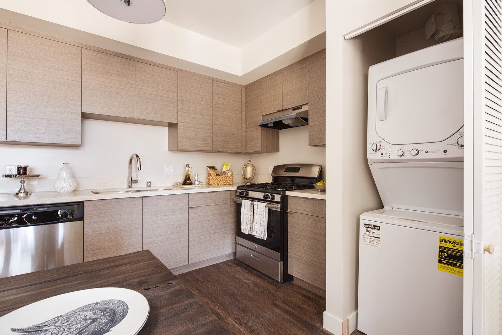 NoHo 5500 Photo Gallery