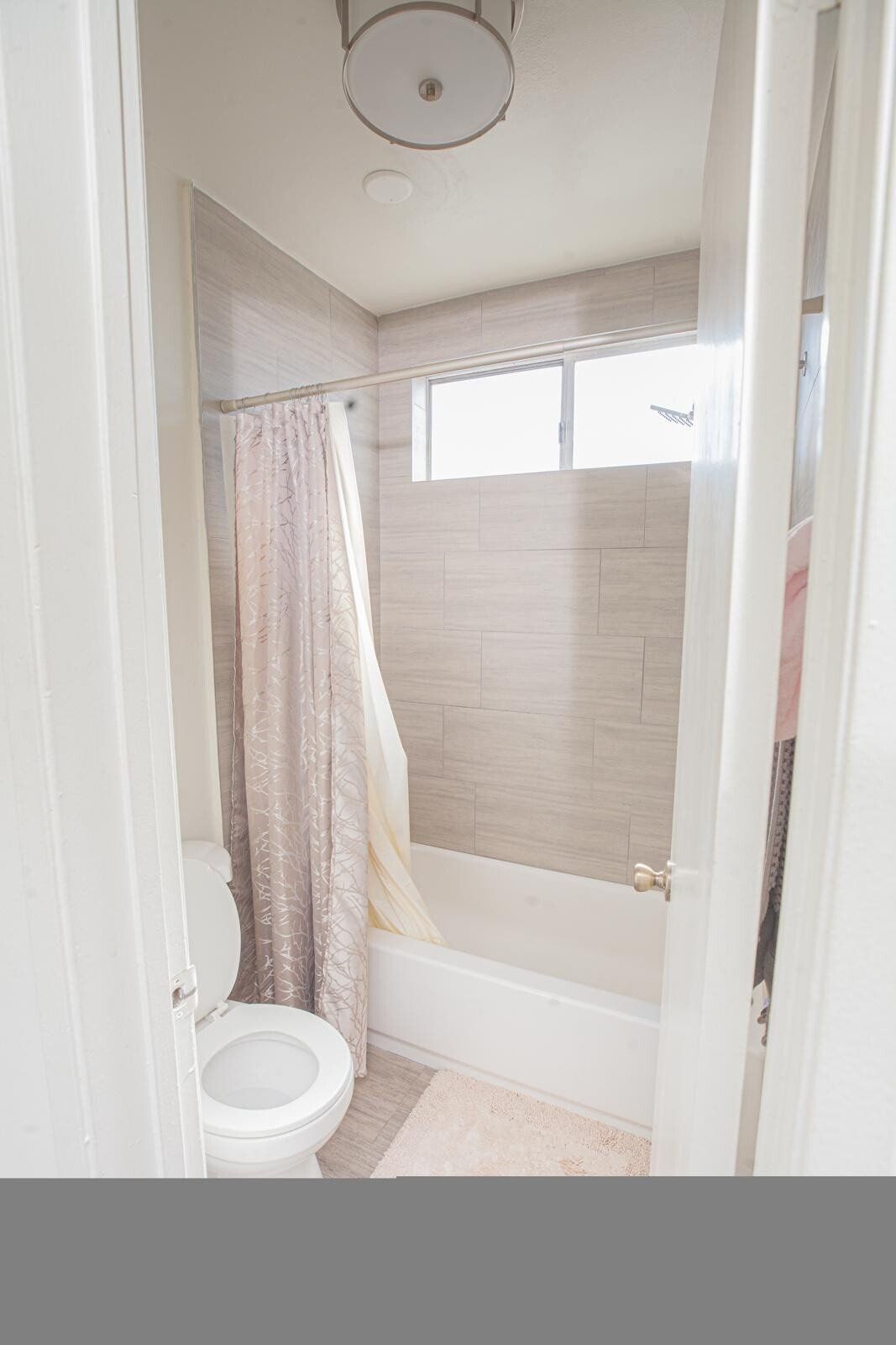 Premier Apartments Photo Gallery
