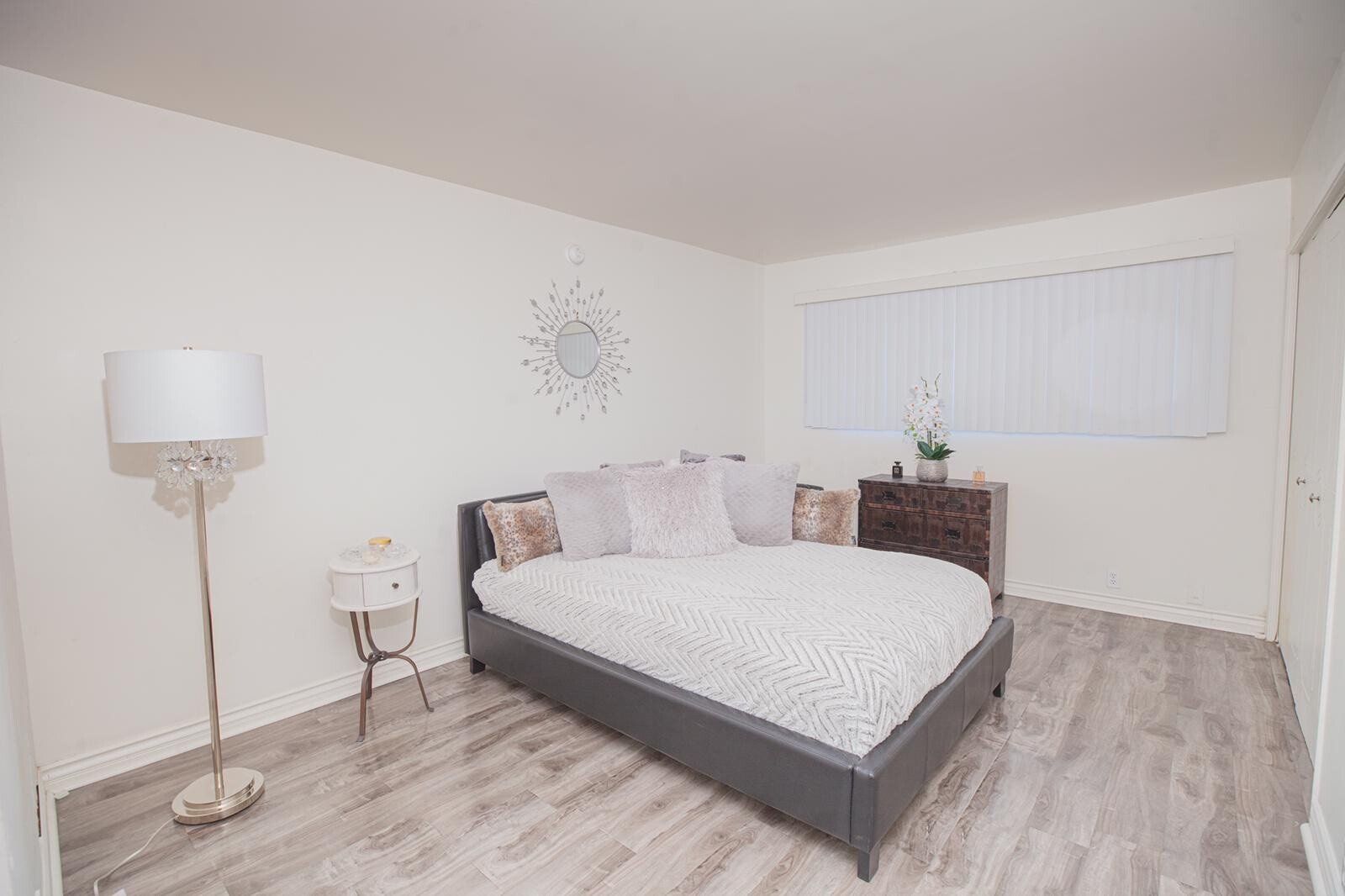Premier Apartments Photo Gallery