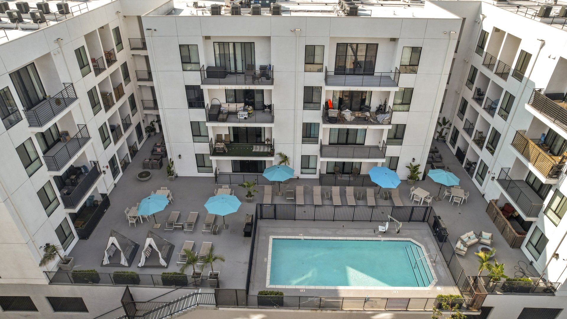 NoHo 5500 Photo Gallery